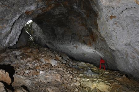 Jamarsko potepanje po Rogu, Andrej Hudoklin